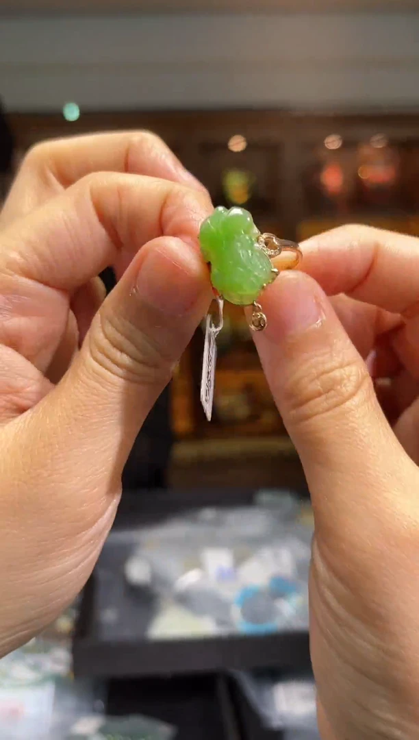 18K金镶嵌戒指和田玉（多样性发一件）13-14圈