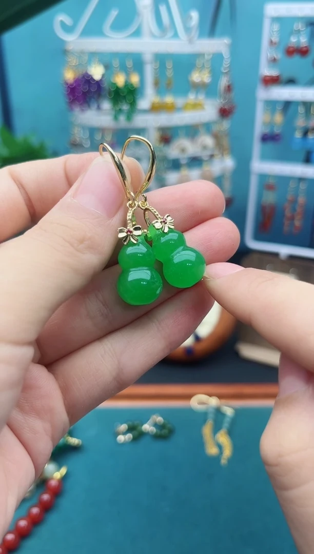 玛瑙/玉髓耳饰未镶嵌213000