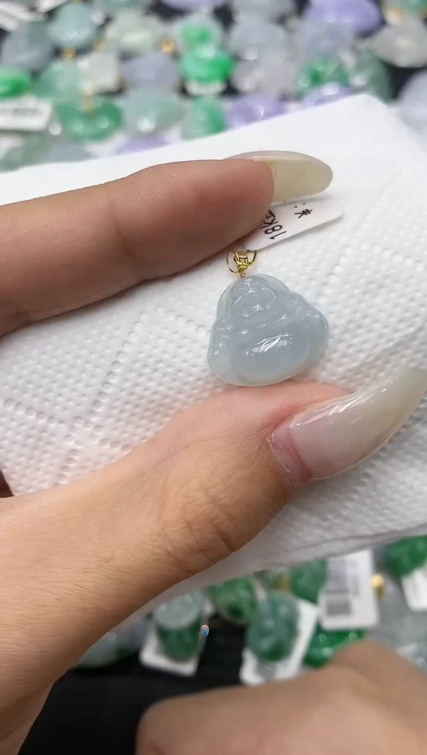 颈饰18K金镶嵌翡翠11111111111