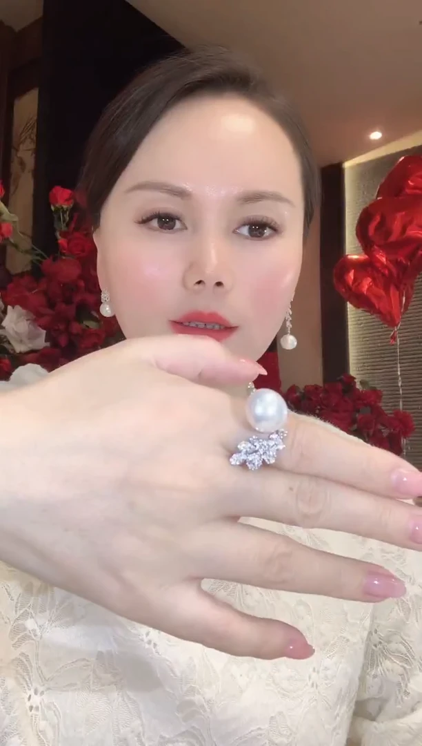 18K金镶嵌戒指海水珍珠C84