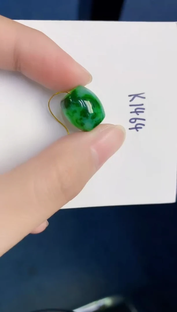 颈饰未镶嵌翡翠天然翡翠缅甸A货