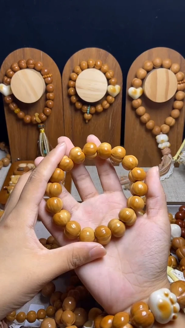 手串猴头核桃仙*ぅ全品聚宝盆爱心黄跑环（大）手串