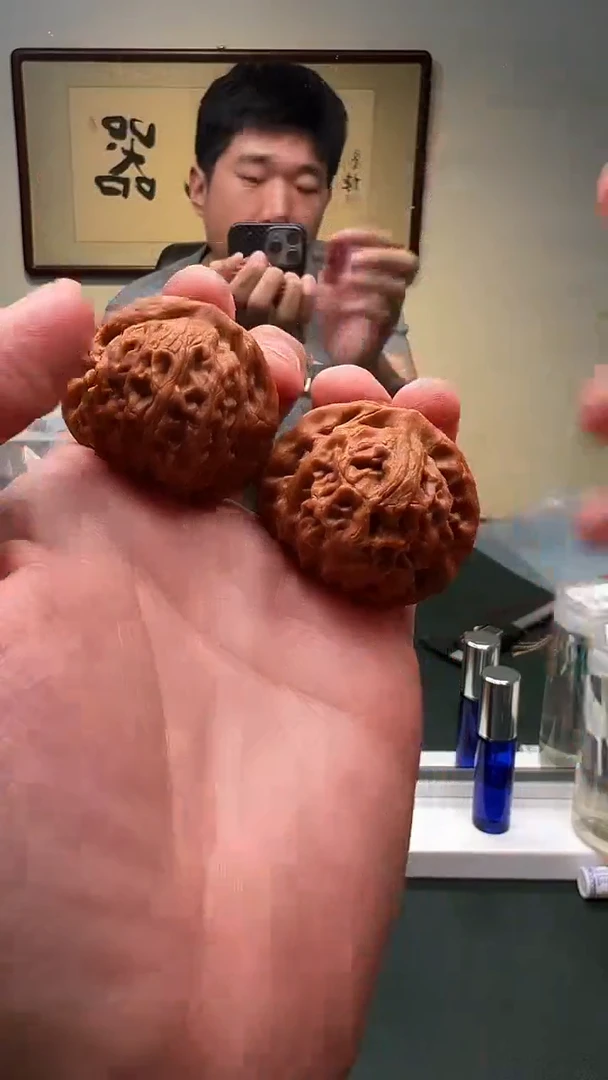 文玩核桃把件39mm宫灯 1对 9号