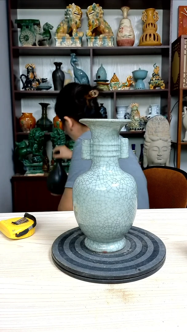 经典精美复古风格瓷器