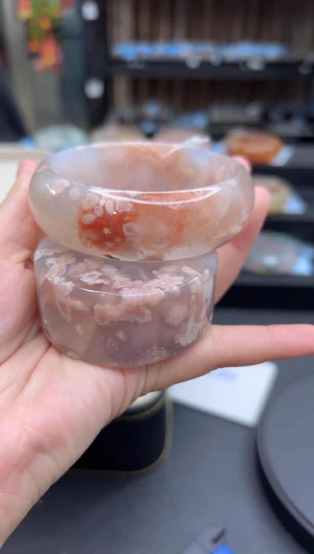 石英质玉手镯未镶嵌125(63圈赠送镯心)