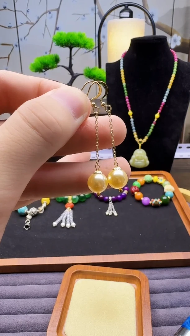 14K金镶嵌淡水珍珠耳饰E125