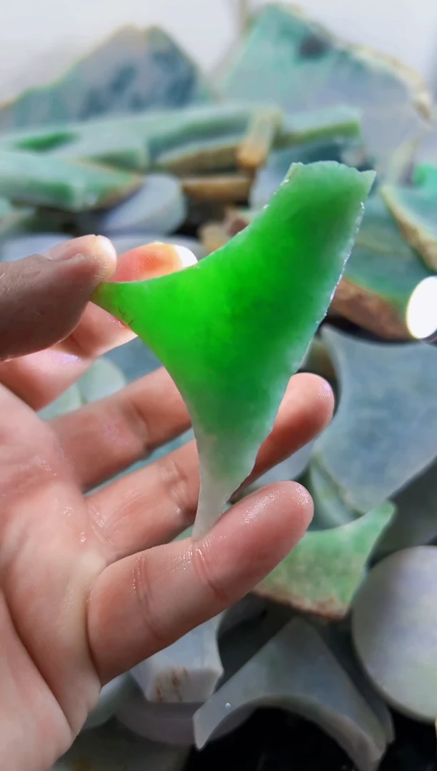 颈饰未镶嵌翡翠纯天然缅甸A货翡翠