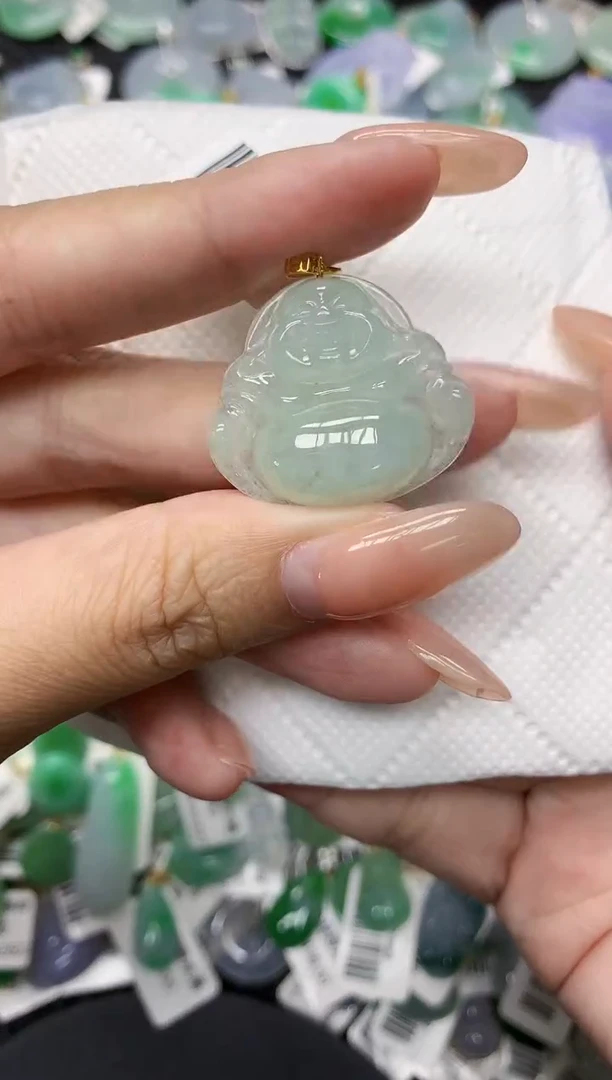 颈饰18K金镶嵌翡翠11111111111