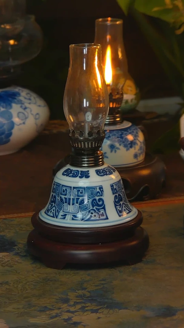 【闪购商品】景德镇陶瓷灯摆件