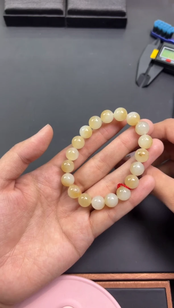 【闪购商品】和田玉手串未镶嵌且末金山微色差卡10