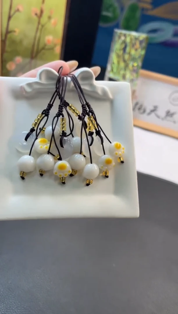 未镶嵌颈饰玛瑙/玉髓01