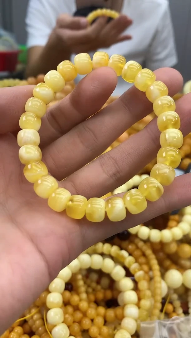裸石蜜蜡未镶嵌手串