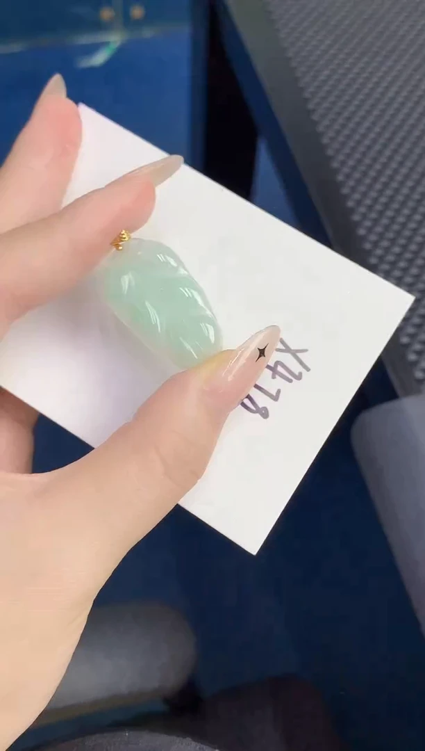颈饰未镶嵌翡翠缅甸天然翡翠A货