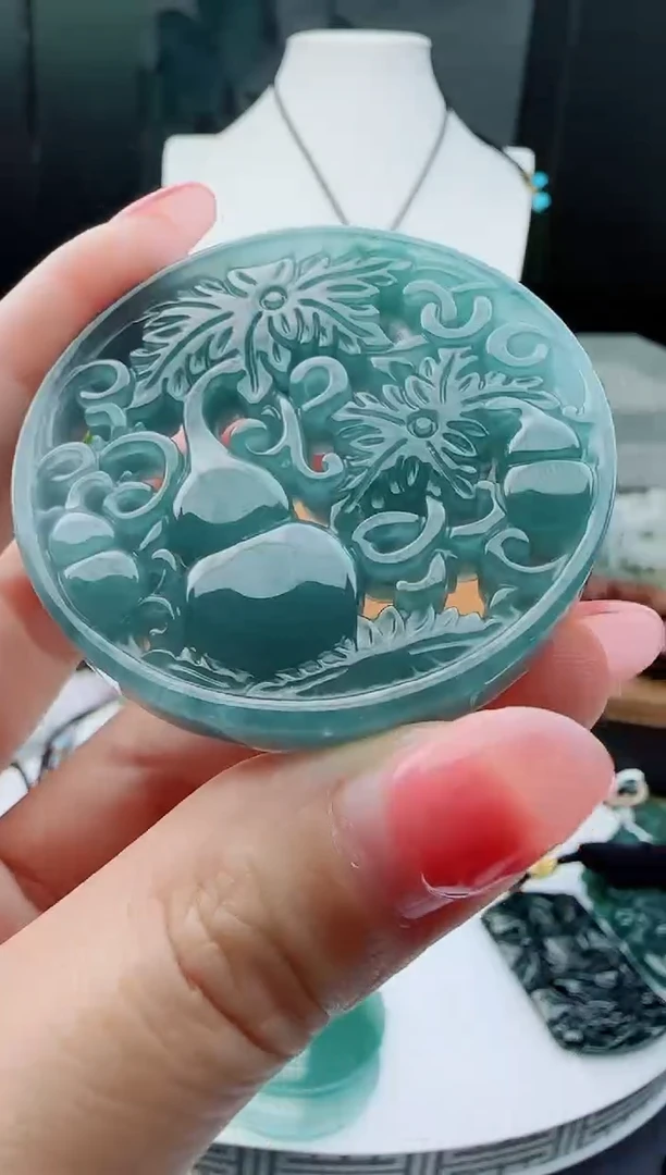 【闪购商品】翡翠颈饰未镶嵌多样性随机一件发货