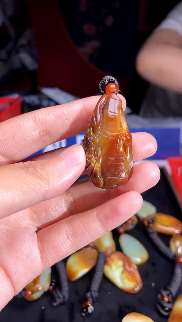 和田玉未镶嵌挂件1