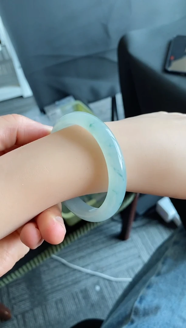 【闪购商品】翡翠手镯未镶嵌26号56*50.6*11.0*7.8