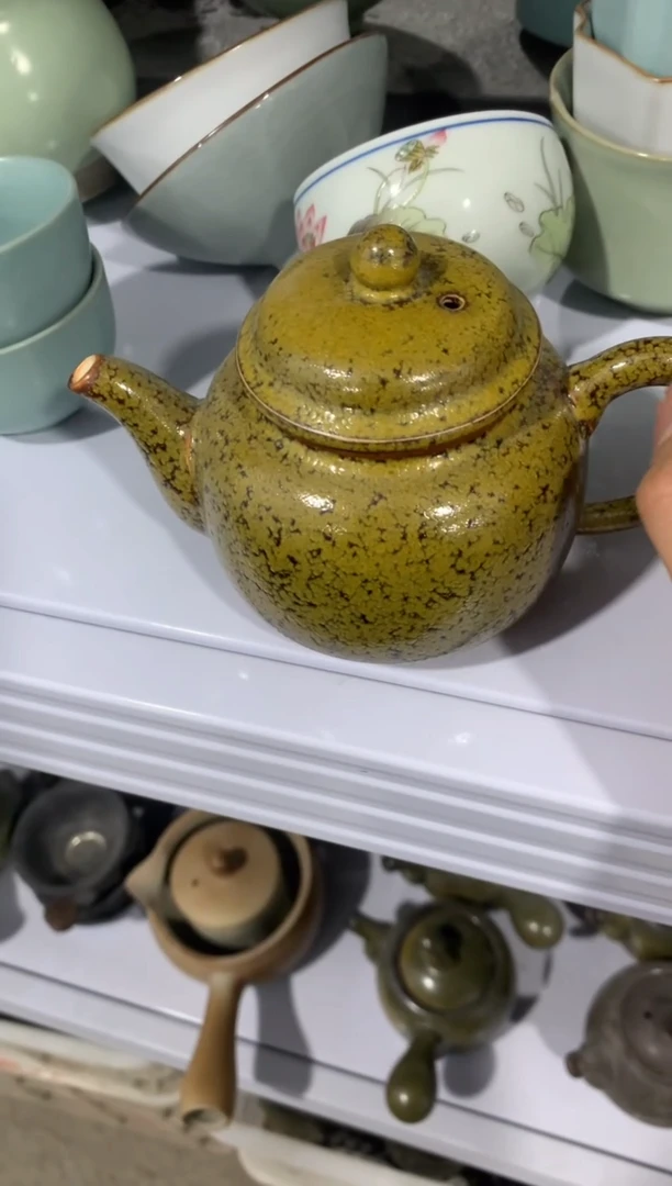 茶壶、盖碗、主人杯、客杯（轻轻微瑕介意勿拍