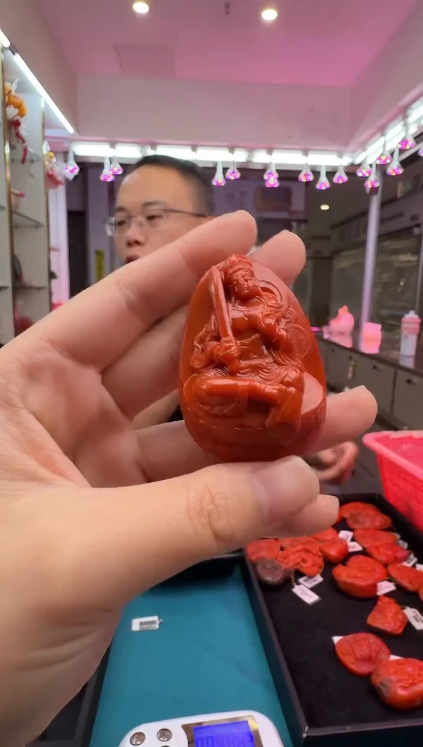 未镶嵌雕刻南红玛瑙154ZB1107产品一个