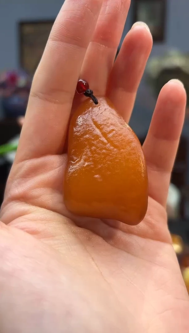 琥珀颈饰未镶嵌吊坠