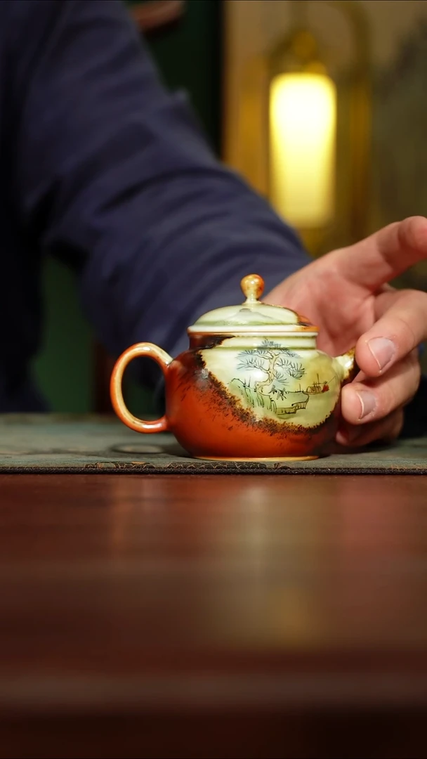 【览古雅韵】手绘壶