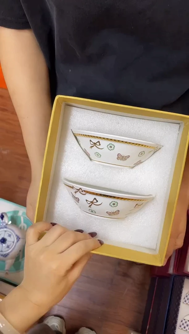 杯鸿辉家品牌瓷器，京东包邮！