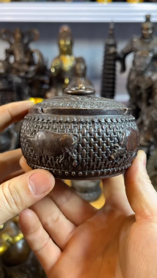 【闪购商品】1案台摆件 物品摆件