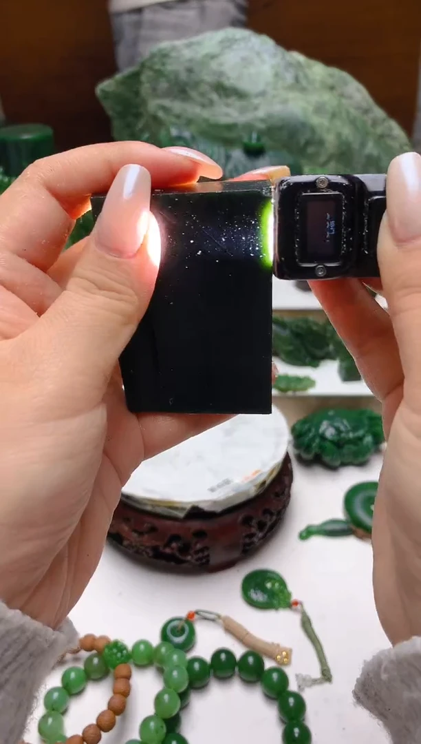 未镶嵌和田玉（青玉）珠宝半成品1随机发货 ，拍一发一