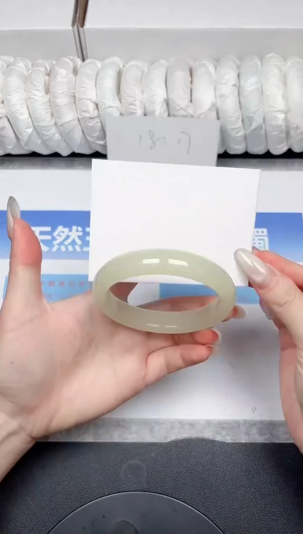 未镶嵌手镯石英质玉03-58