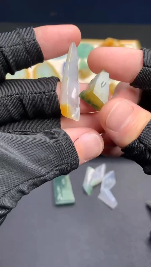 【闪购商品】定制翡翠未镶嵌