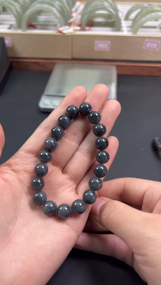 【闪购商品】和田玉手串未镶嵌若羌微色差卡10