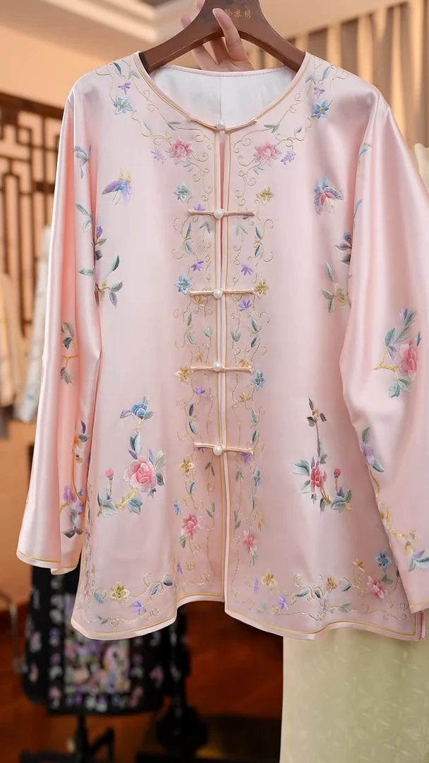 刺绣海棠粉太太服 桑蚕丝非遗苏绣服饰