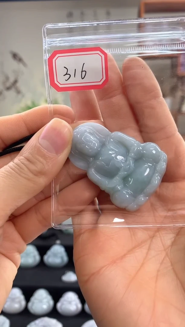 【闪购商品】翡翠颈饰未镶嵌观音316