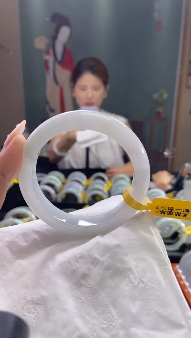 未镶嵌手镯翡翠圈口x56.8