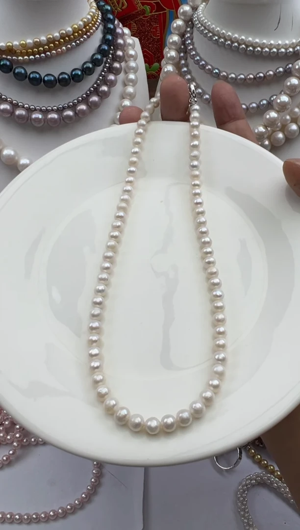 淡水珍珠未镶嵌颈饰1