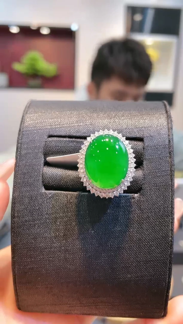 【闪购商品】翡翠颈饰18K金镶嵌A62天然A货翡翠两用款戒指