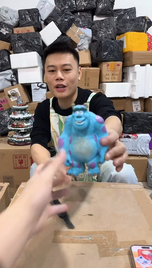 瓷片苏利文摆件 树脂