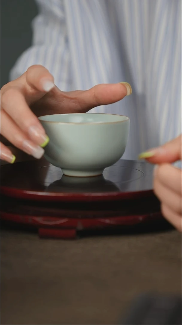 微微瑕 小圆杯 无底款