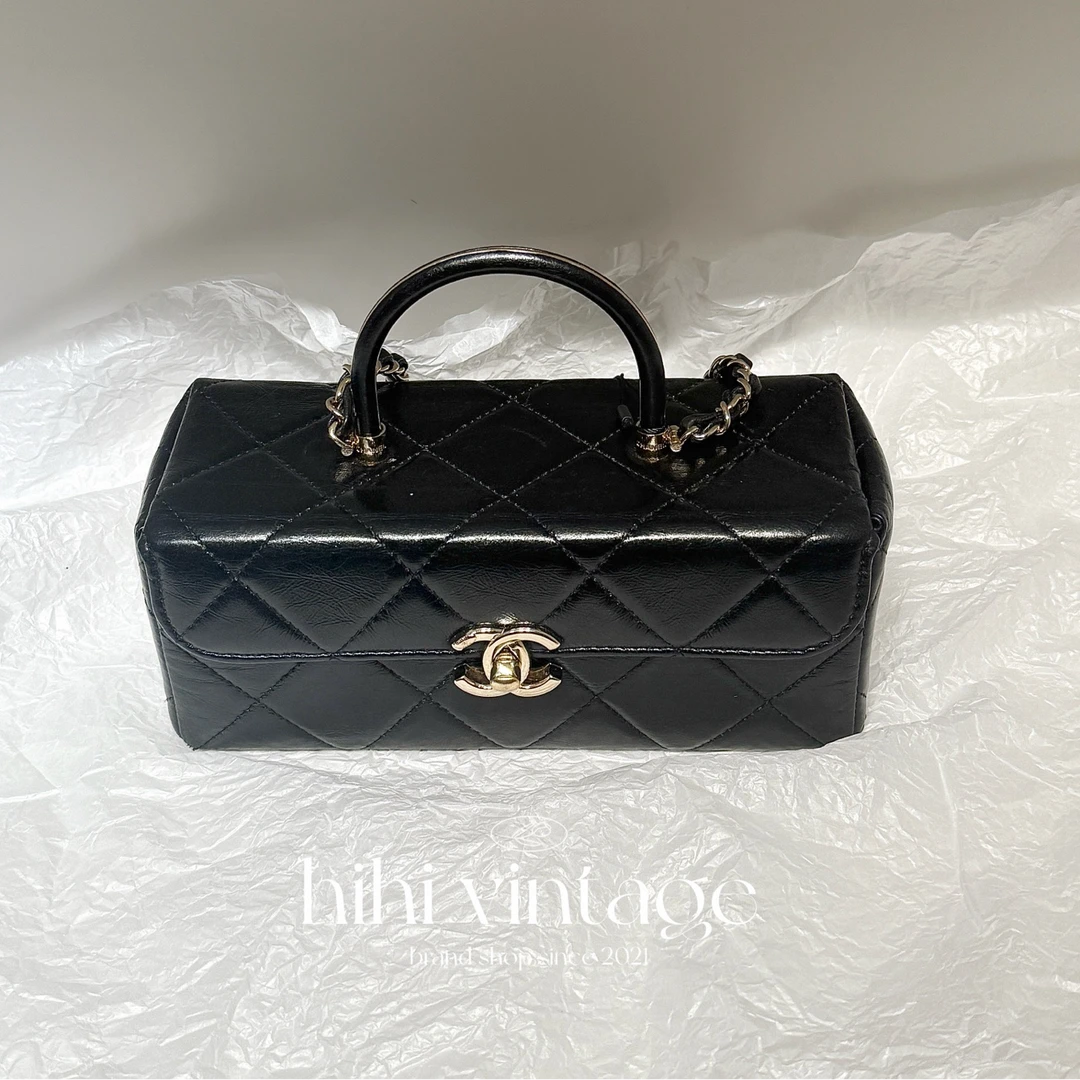 99新 Chanel/香奈儿 Chanel 黑金油蜡皮手柄横版医生包19036384