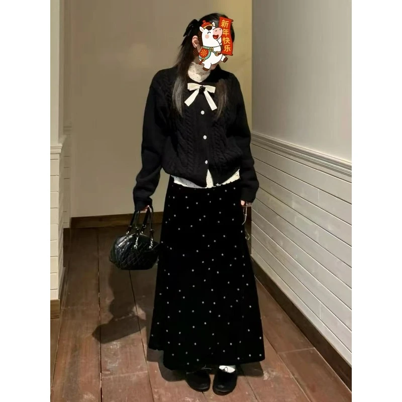 大码黑色针织衫波点打底衫半身裙冬季套装2000#