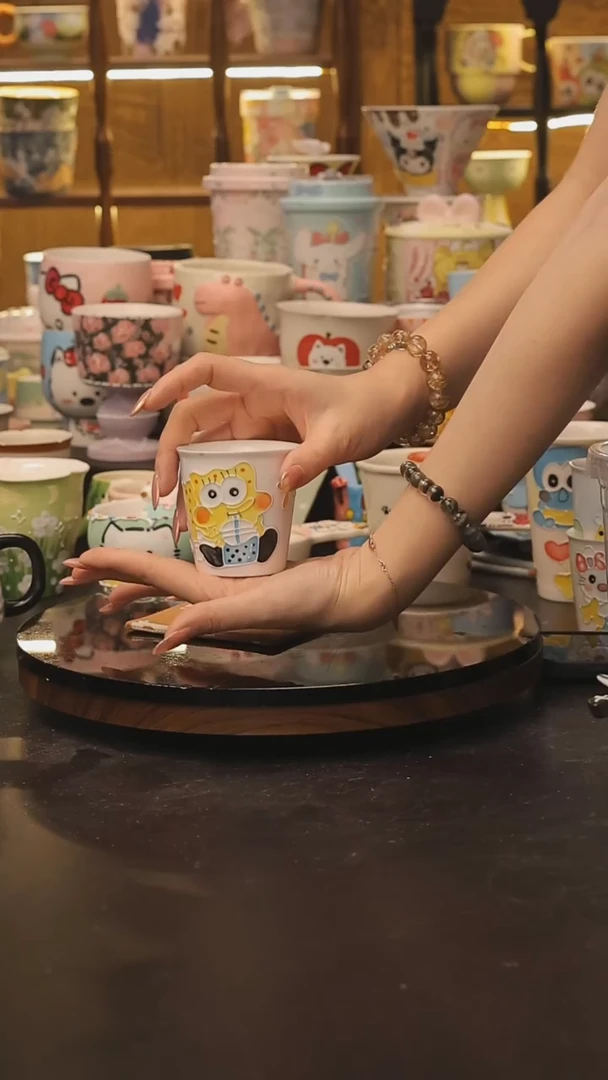 景德镇釉下彩绘设计师款式陶瓷