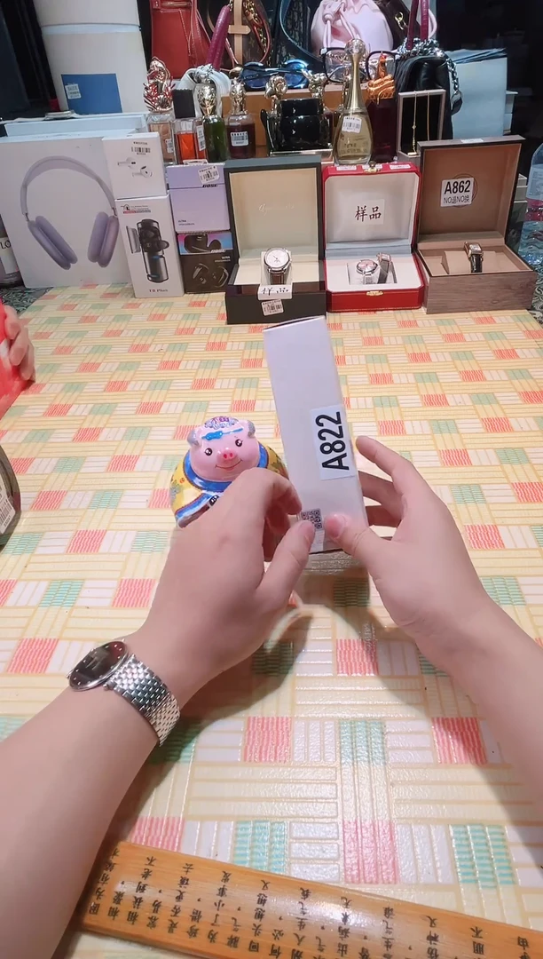 瓷片瓷器 库房到期 全部地板价@@1