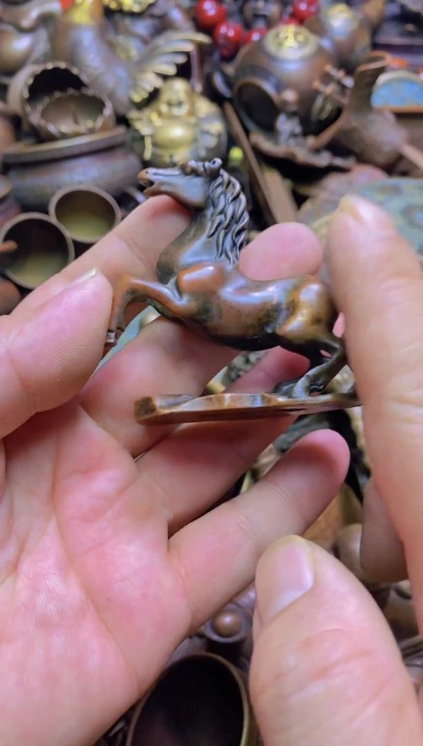 精美铜器点击下单