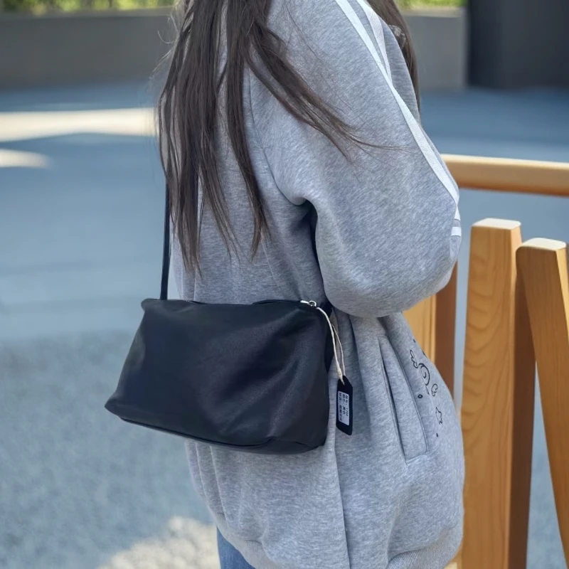 工厂福利微瑕疵进口头层羊皮轻便简约日常通勤百搭单肩斜挎包170