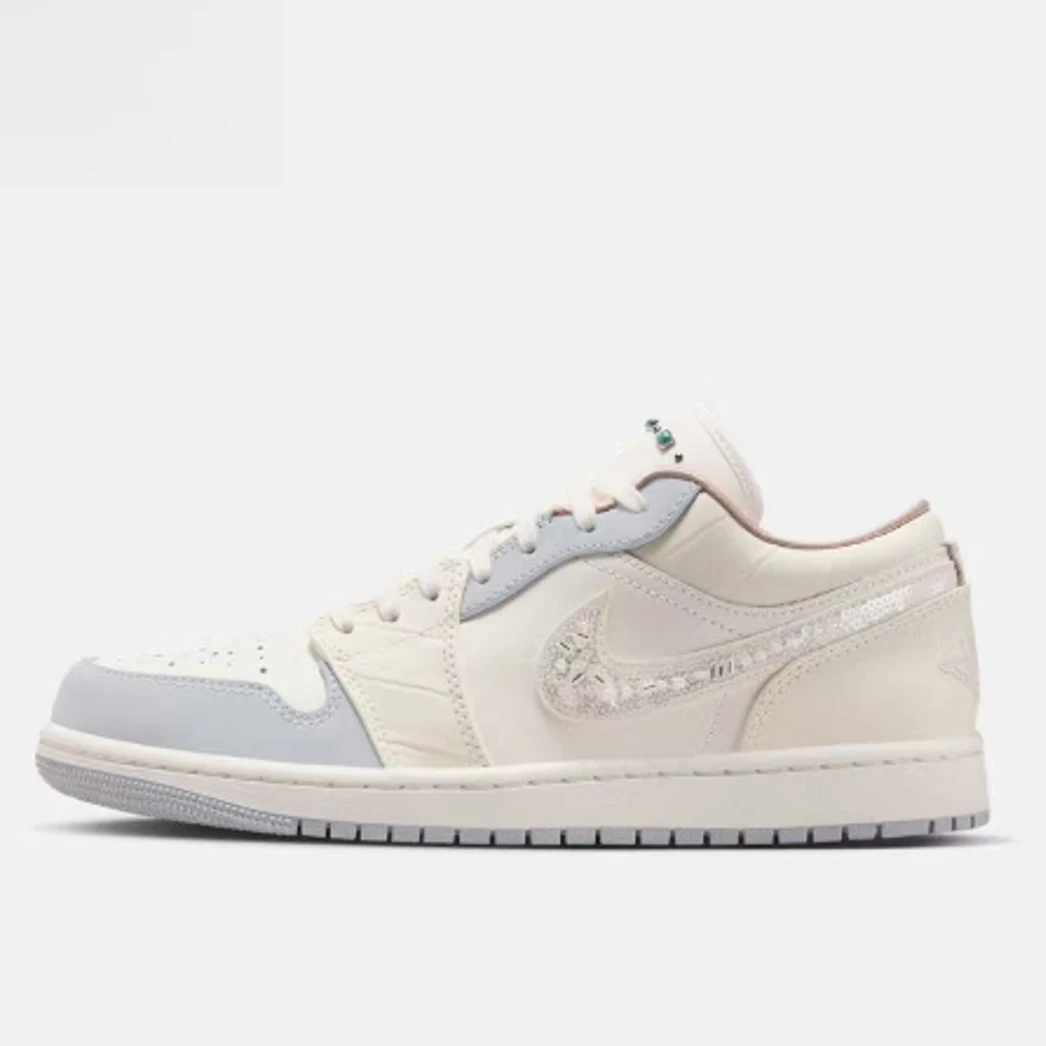 NIKE/耐克官方正品AJ1低帮女款舒适百搭耐磨防滑篮球鞋IH7323-100