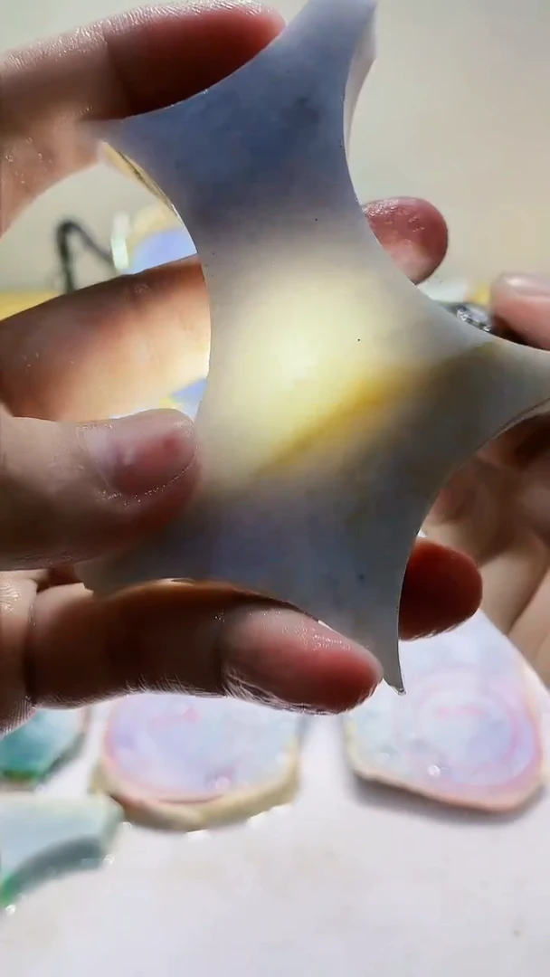 翡翠未镶嵌颈饰0蒙0翡翠珠宝134