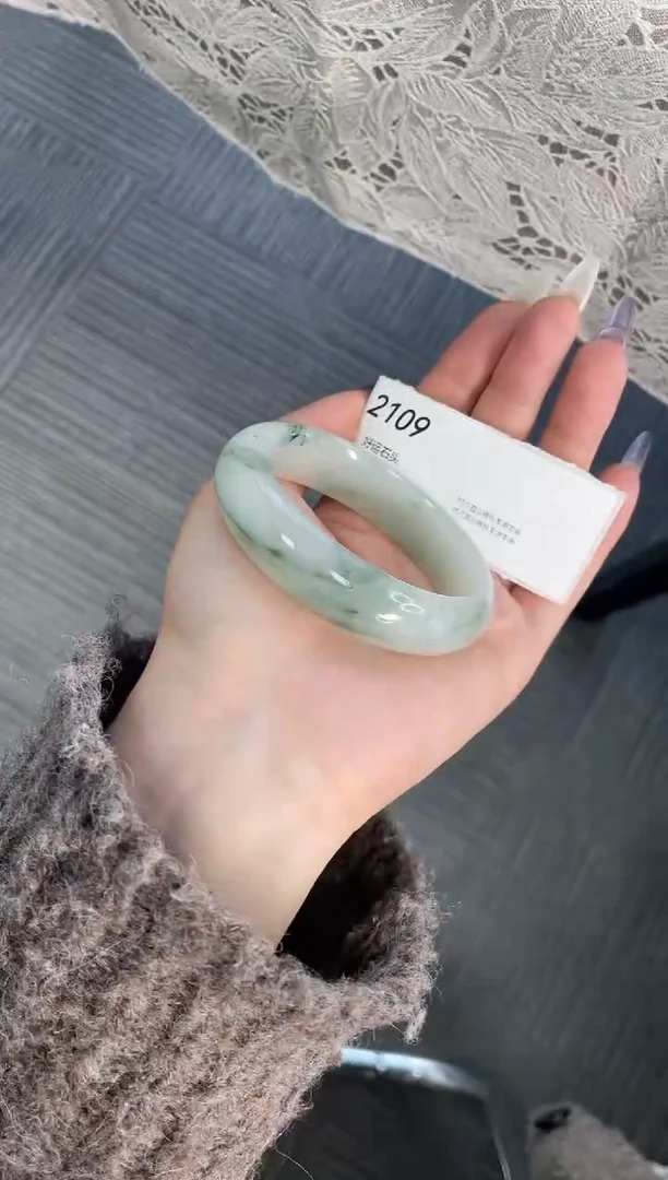 未镶嵌手镯石英质玉2109