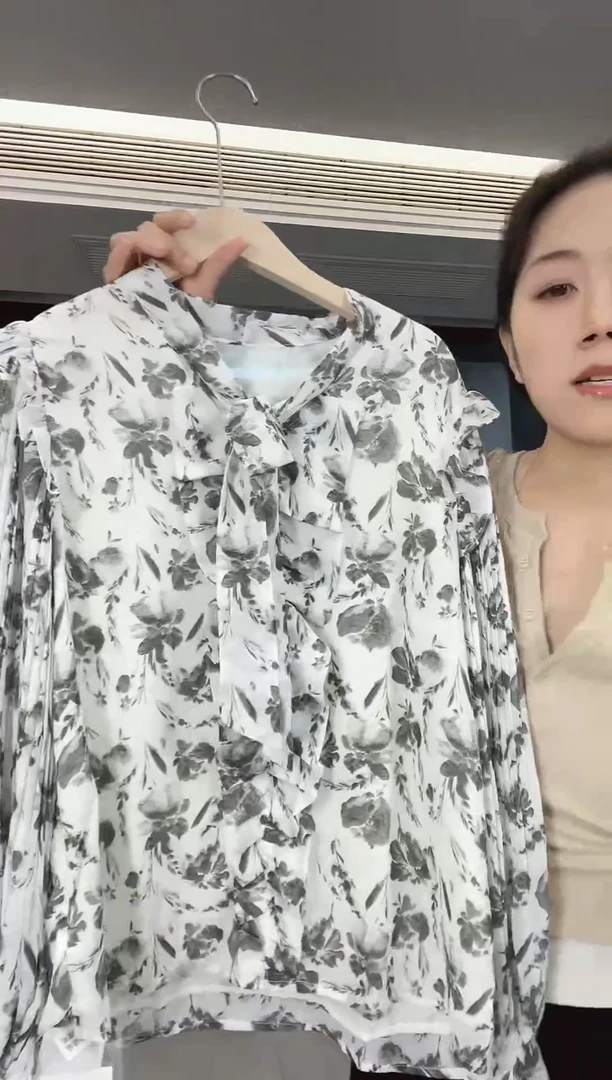 草莓家~直播间专属冬季韩版加厚中长款短款宽松休闲