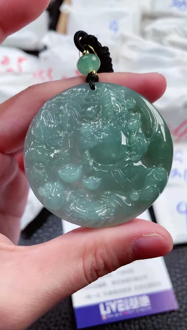 【闪购商品】翡翠颈饰未镶嵌00006497