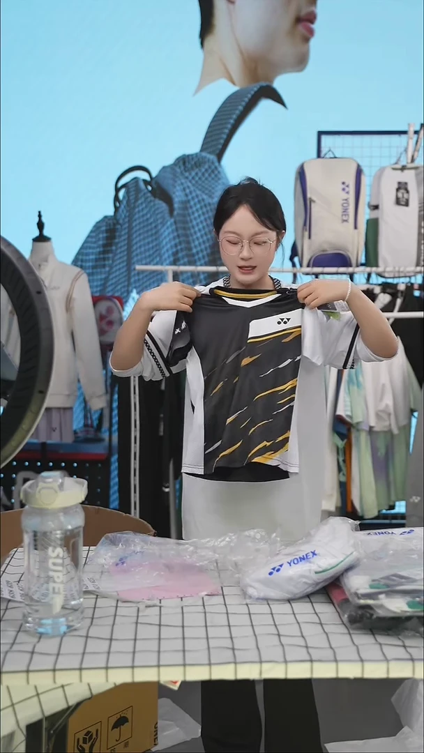 624号清仓衣服，不退不换！！120