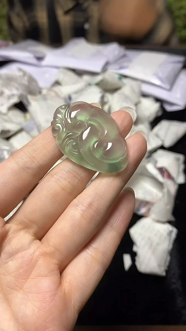 满色吊坠  所见即所得！